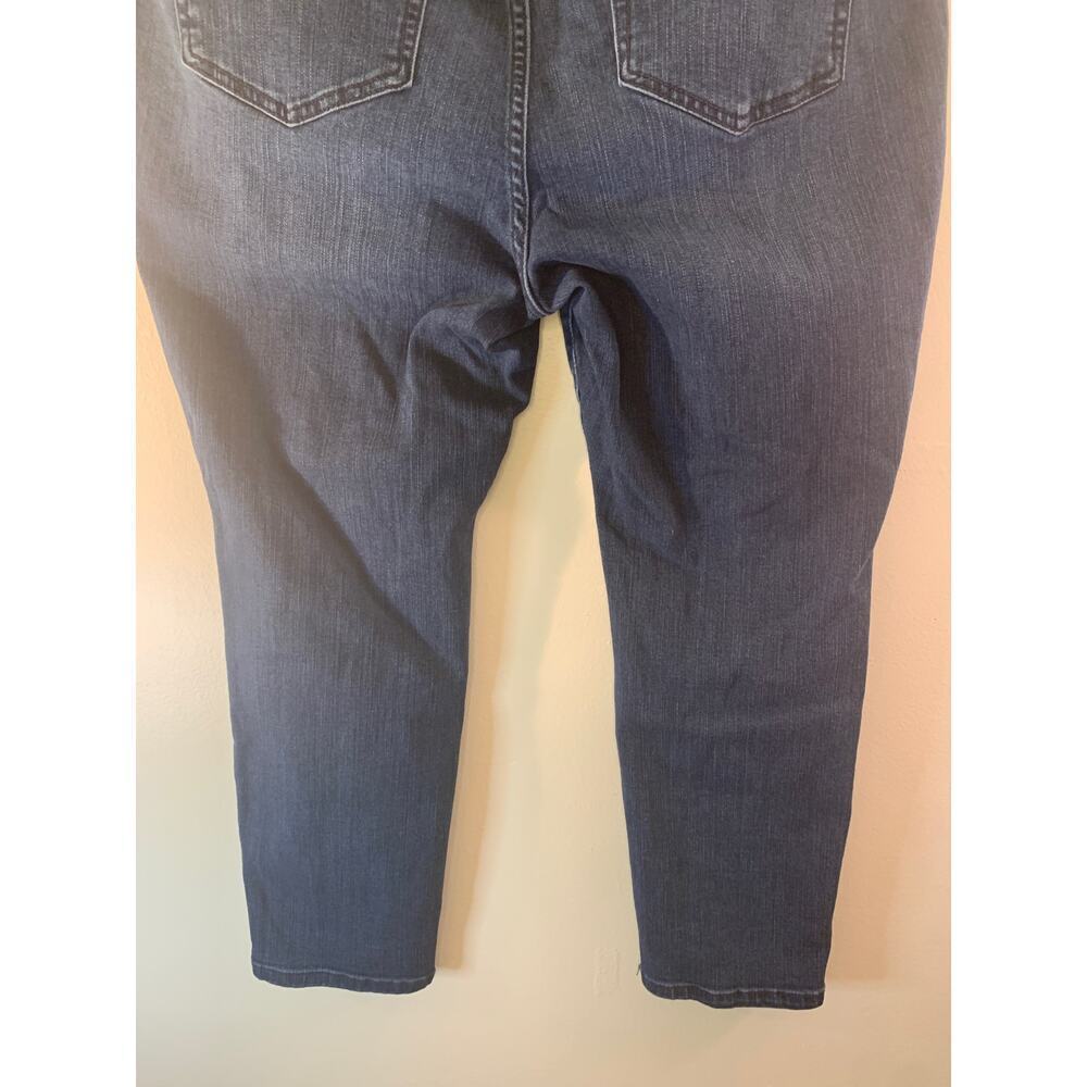 TORRID Women’s Dark Wash Jeans / Size: 14 Short - Picture 9 of 9